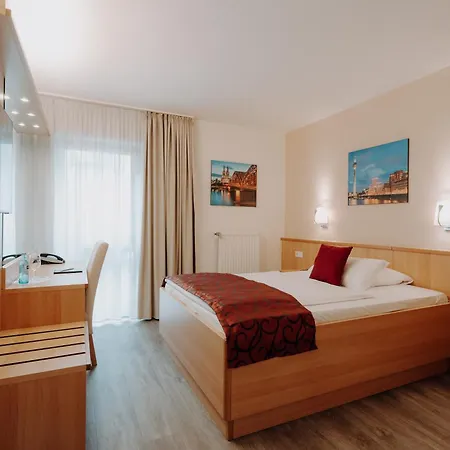 Hotel Am Wald Monheim am Rhein