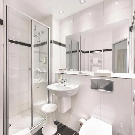 Am Wald Hotel Monheim am Rhein